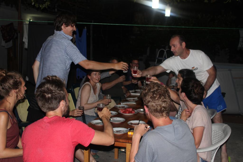 Giorgi's Homestay Kutaisi Luaran gambar